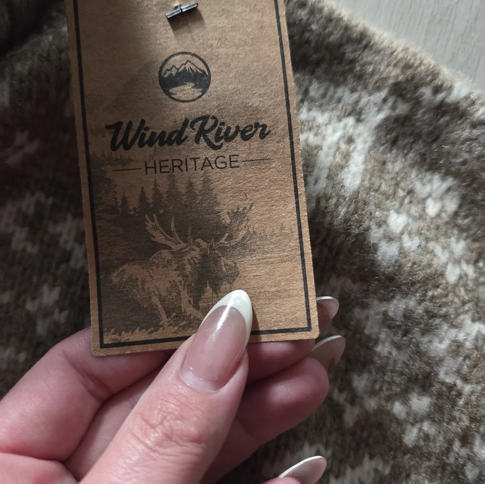 Windriver Tan Turtle Kneck Sweater. Unisex, Brand New Size Small - Picture 5 of 5